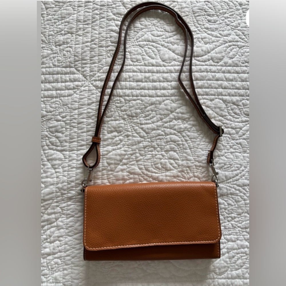 Vera Bradley Crossbody Wallet